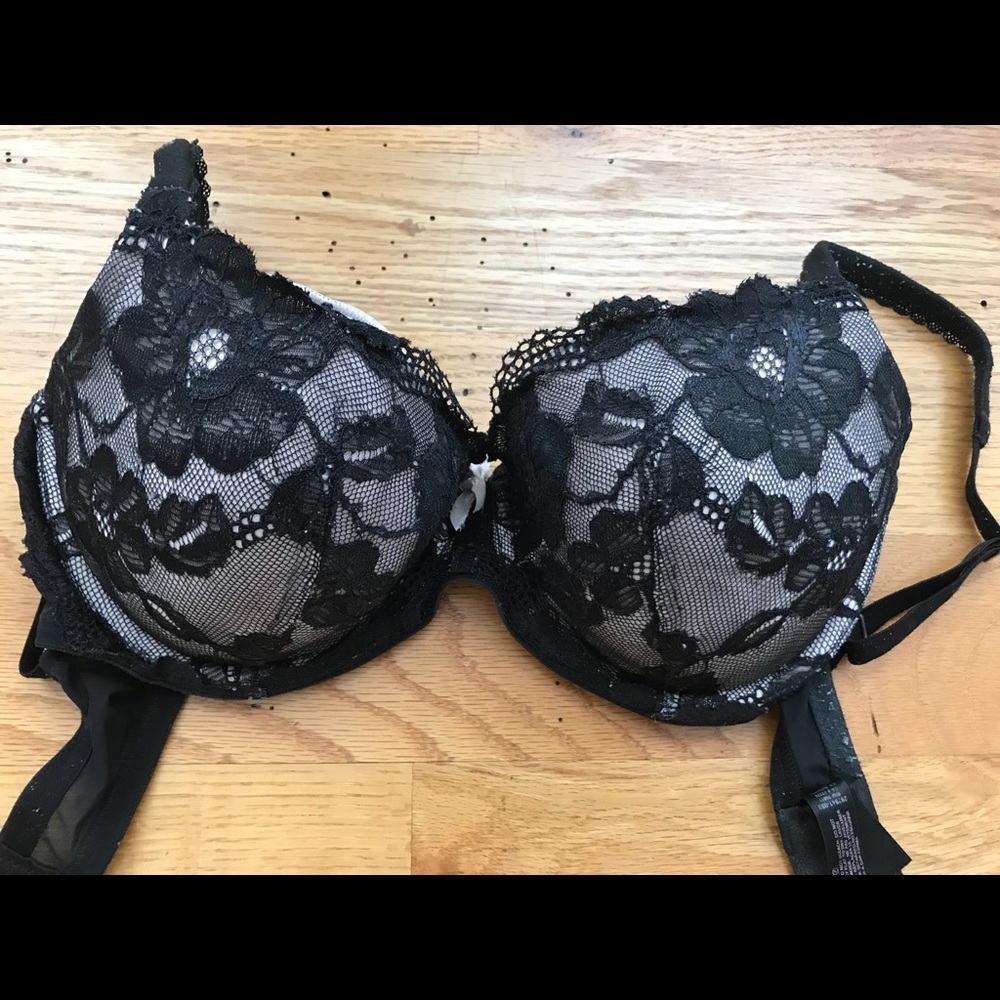 Gently worn Body by Victoria VS bra, 38C